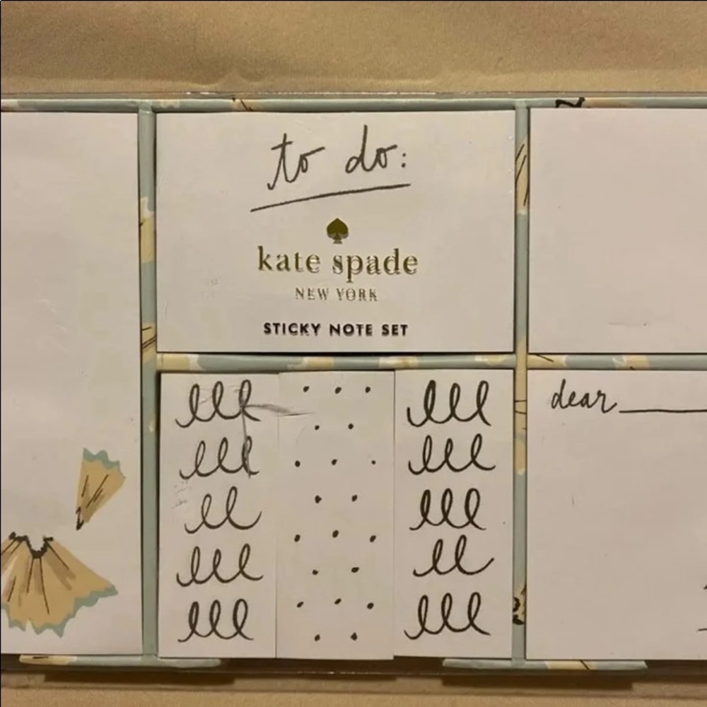 Kate Spade ♠️ sticky note set